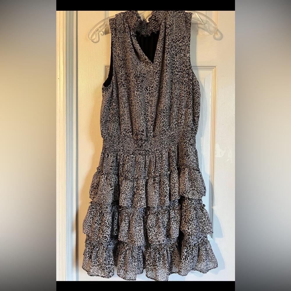 1.STATE Leopard Print Sleeveless Ruffle Dress - Picture 4 of 6